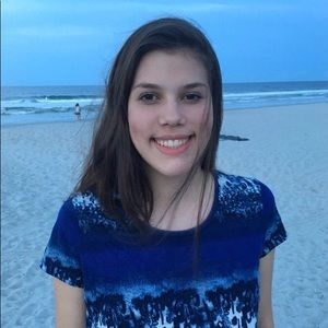 Meet your Posher, Caroline